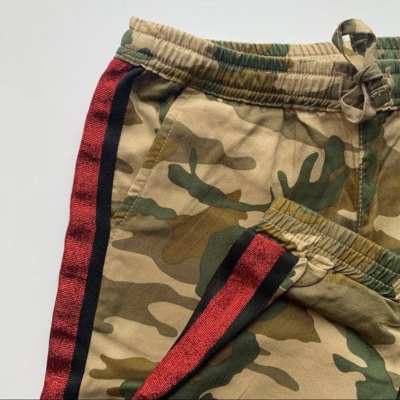 NWT Guess Big Girls Printed Joggers | Size 7 - Picture 3 of 6